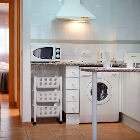Cozy Near The Beach In La Carihuela B *